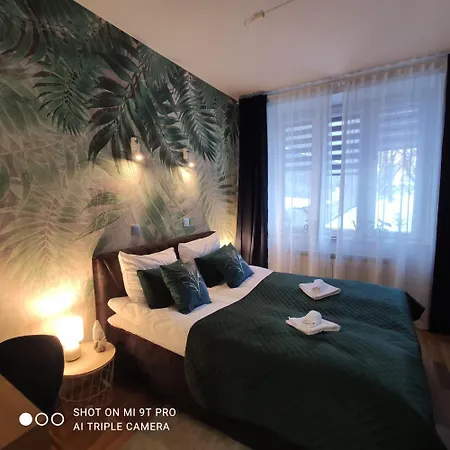 Apartament Seventh House