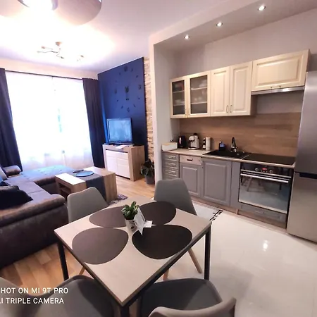 Apartament Seventh House