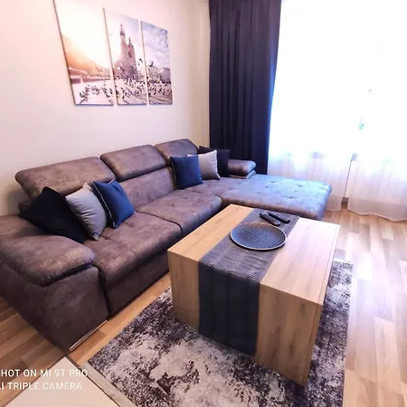 Apartamento Seventh House *