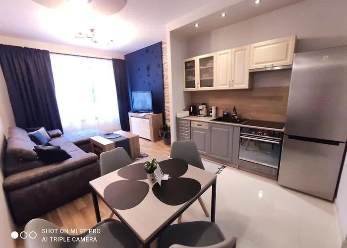 شقة Seventh House