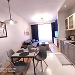 Seventh House Апартаменты *